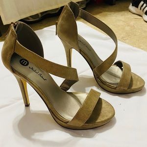 Michael Antonio Heels